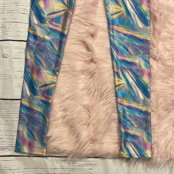 NWT GOLDSHEEP IRIDESCENT DREAM Crystal Graphic High Rise Leggings - Picture 9 of 11